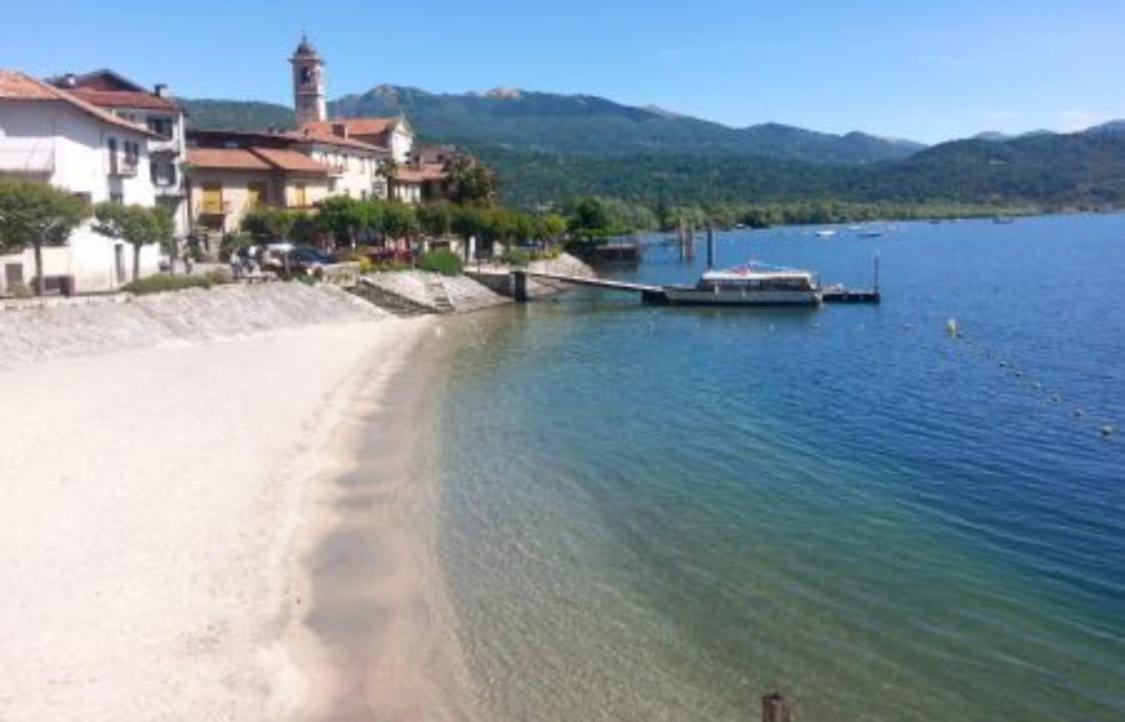 Antico Palazzo Lago Maggiore Verbania Exterior foto
