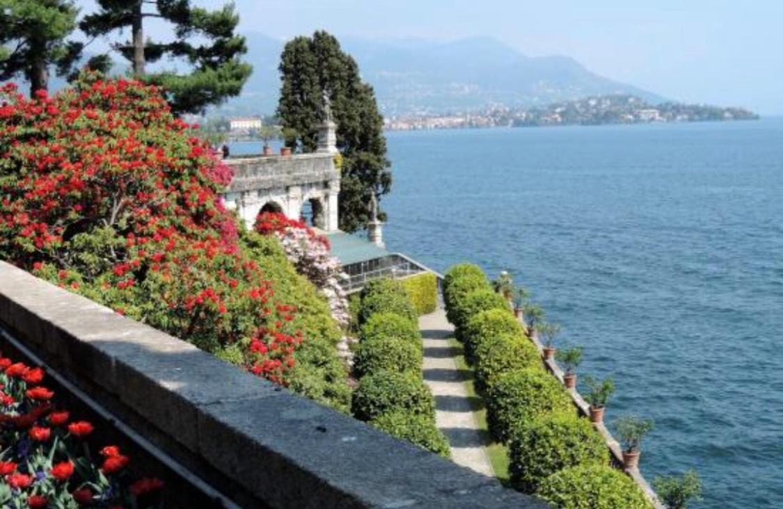 Antico Palazzo Lago Maggiore Verbania Exterior foto
